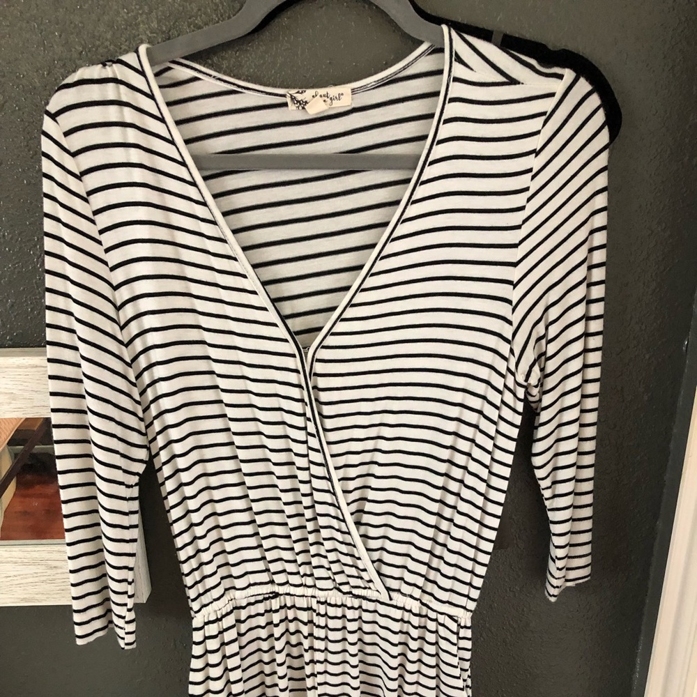 Striped, three quarter sleeve, romper!